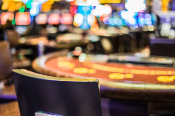 Casino Hold'em table layout showing dealer position and community card progression